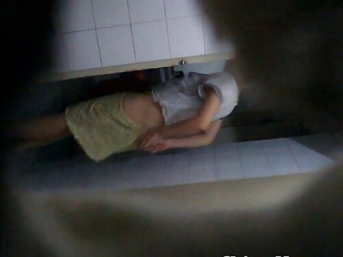 Esposa en una pose d ...